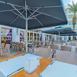 Pineta Park Deluxe 酒店 马尔马里斯