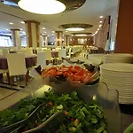Pineta Park Deluxe 马尔马里斯