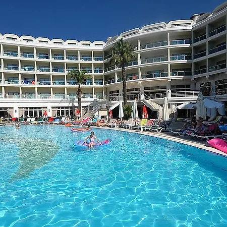 Отель Pineta Park Deluxe 4*