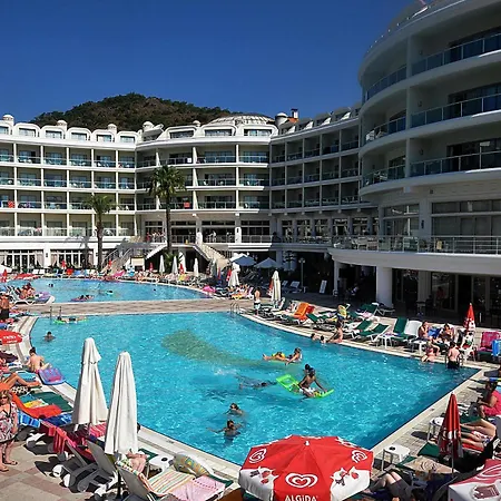 Pineta Park Deluxe 4* Мармарис