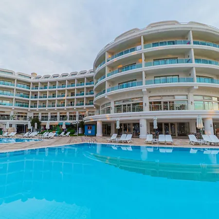 Pineta Park Deluxe 5* مرمريس