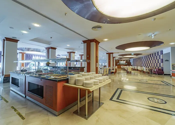 Hotel Pineta Park Deluxe 5*