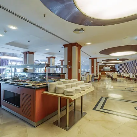 Hotell Pineta Park Deluxe 5*
